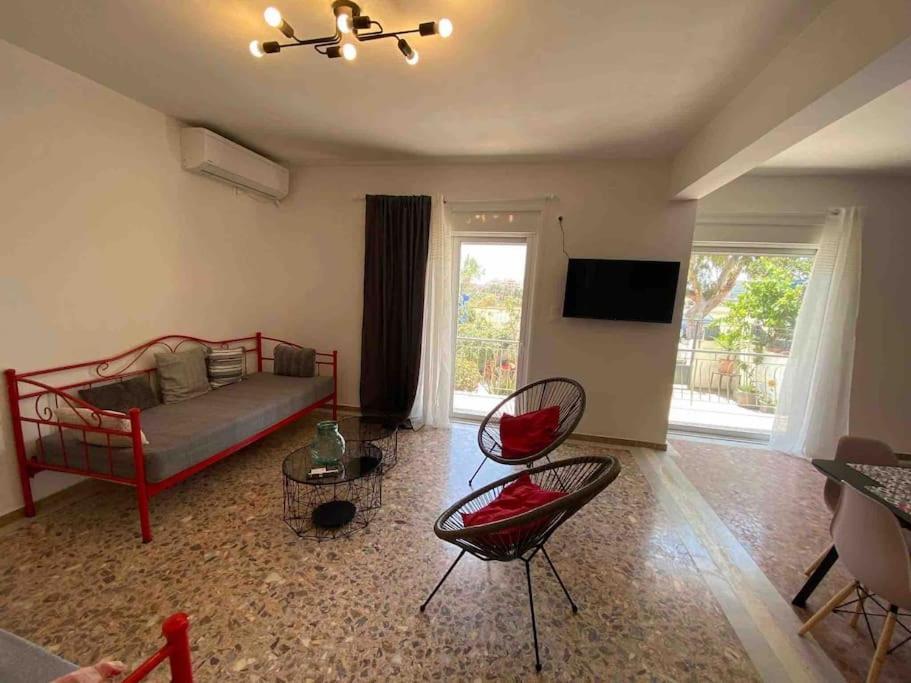 New! Flower Patio House 2 Bdr - Bbq - Wash Machine Lávrion Dış mekan fotoğraf